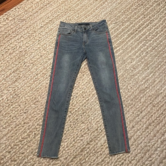 Joe's Stretch Jeans with red stripe down the sides; fringed at the ankle; Sz 14 - Picture 2 of 6
